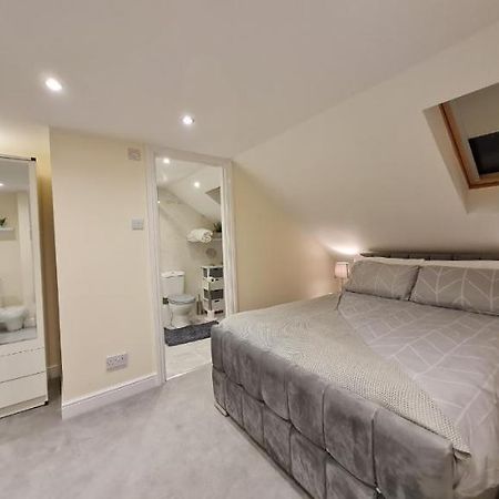 לונדון Double Room In Shared Flat מראה חיצוני תמונה