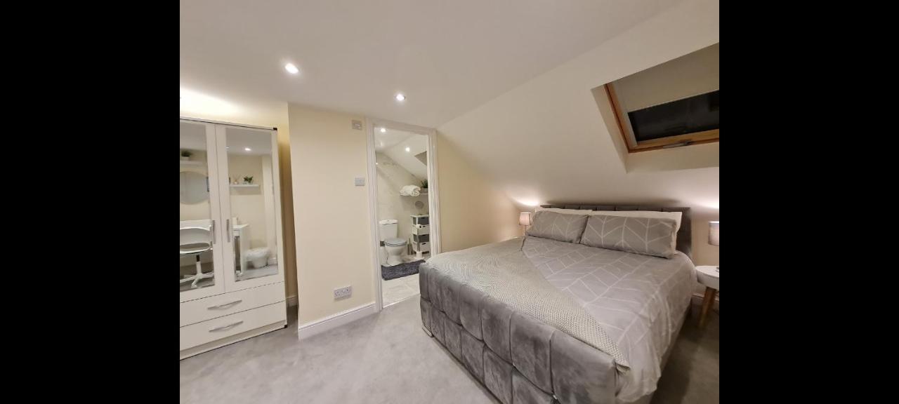 לונדון Double Room In Shared Flat מראה חיצוני תמונה
